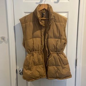H&M - oversized puffer vest, camel colored , medium